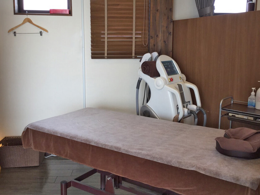 丸亀多度津店内観